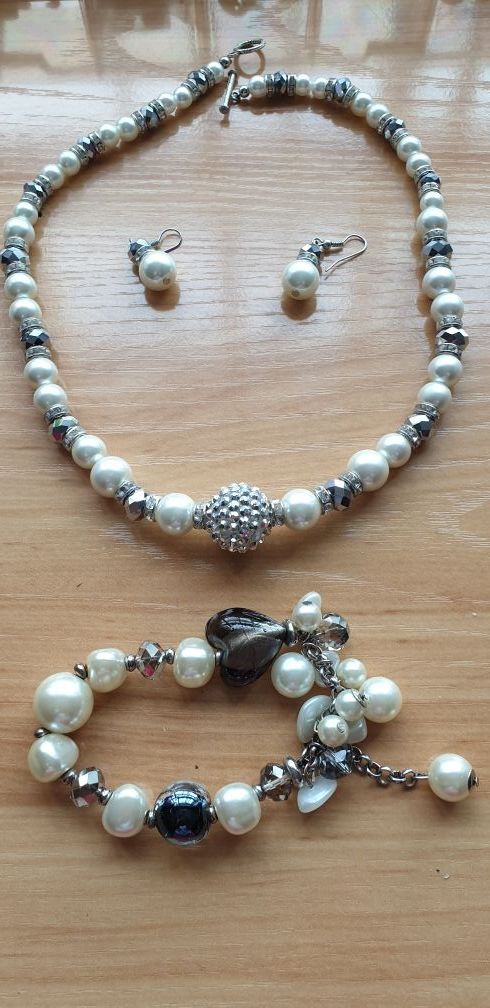 Conjunto perlas bisutería