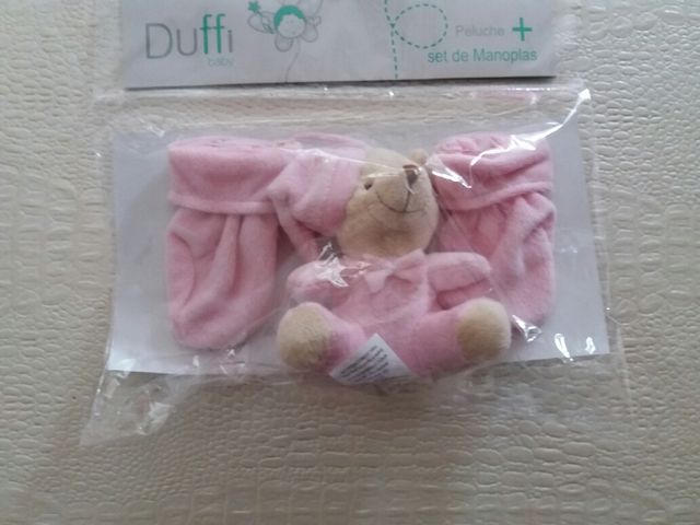 manoplas invierno recién nacido