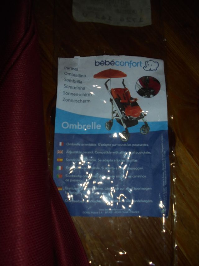 Sombrilla Orientable Bebé Confort Rojo Oxygen.