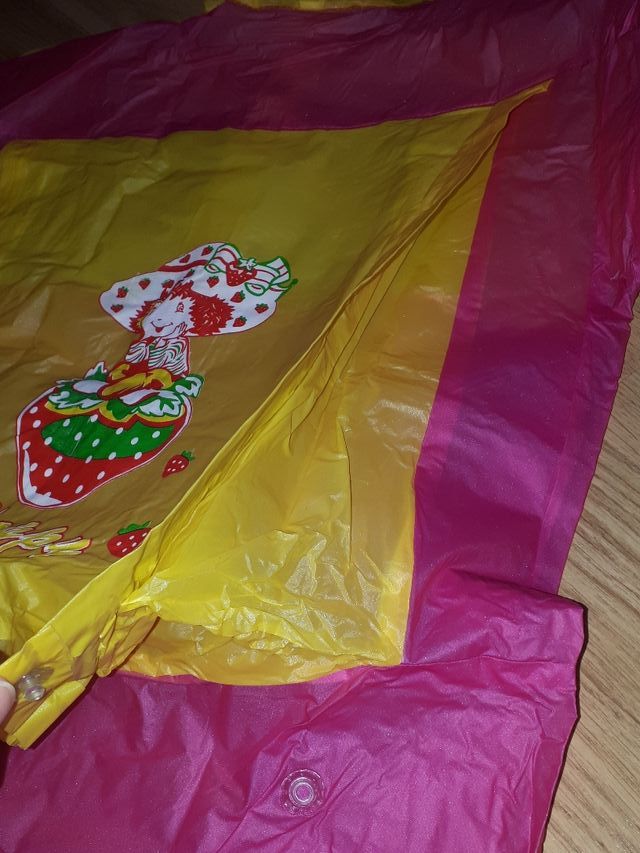 chubasquero tarta de fresa