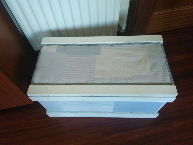 Arcón para juguetes, mantas, libros