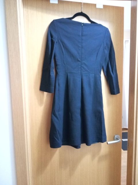 Vestido corto manga 3/4