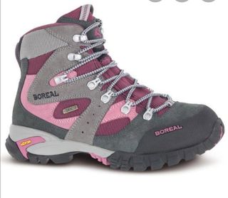 bota montaña mujer