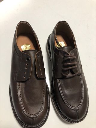 Zapatos niño de vestir de segunda mano por 30 € en Pozuelo de Alarcón
