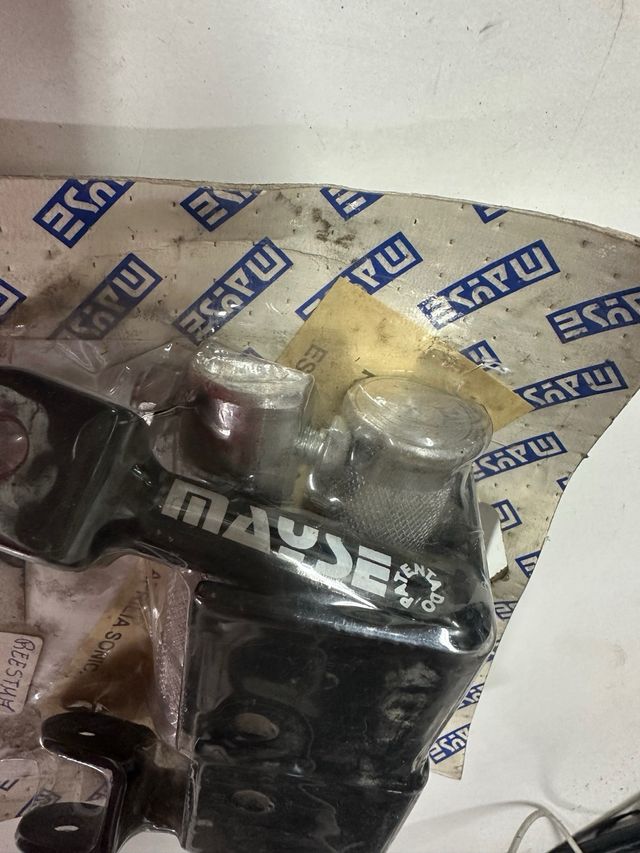 Estriberas traseras aprilia sonic