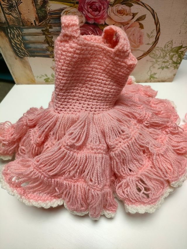 VESTIDO DE LANA HECHO A MANO PARA NANCY