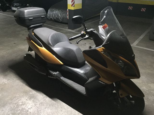 Kymco Super Dink 300 ABS