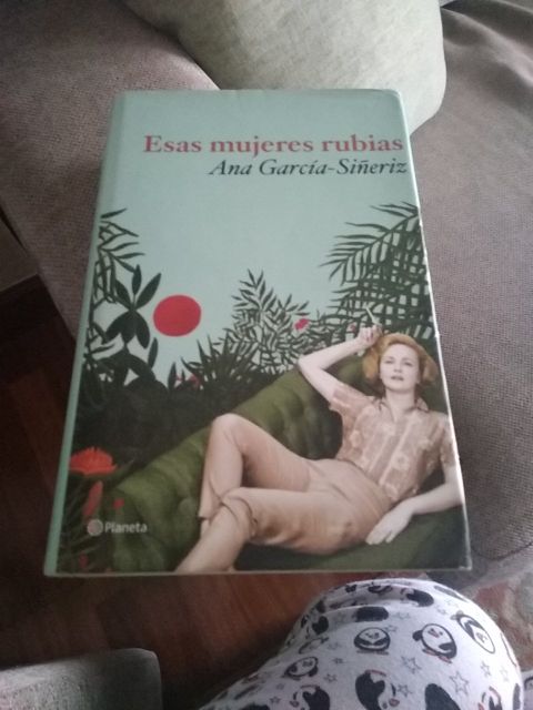 Libro "Esas mujeres rubias "