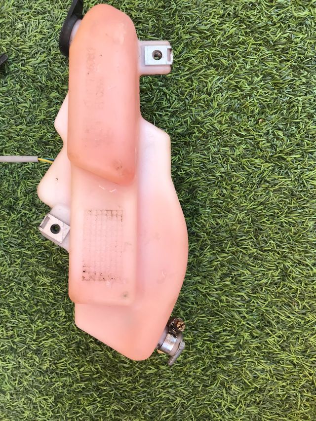 Botella aceite DERBI GPR/APRILIA RS