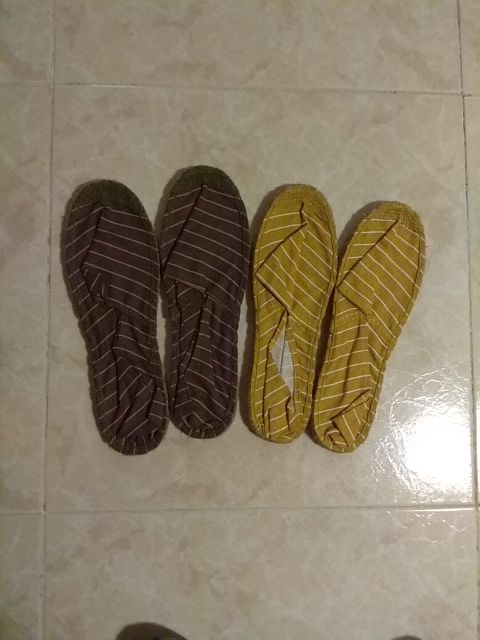 Espadrillas piatte nuove di zecca