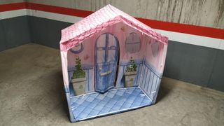 casa de muñecas de tela