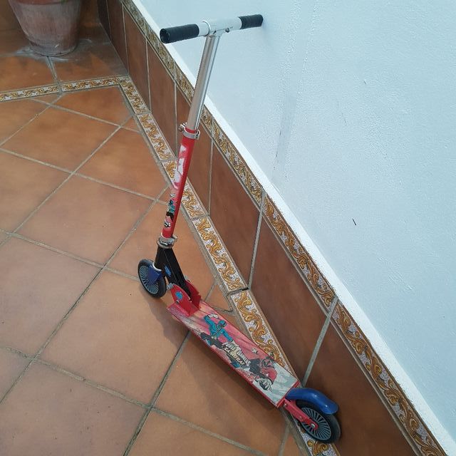 PATINETE DE 2 RUEDAS