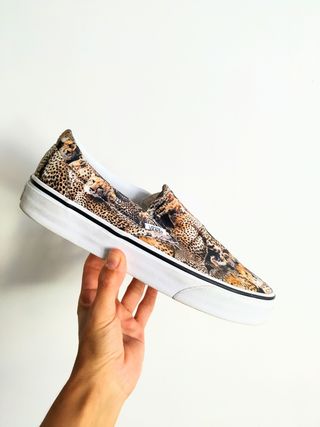 vans slip on 37