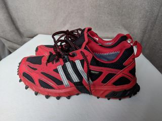 adidas kanadia tr9