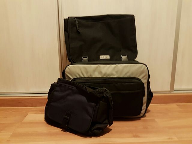 2 mochilas bandoleras