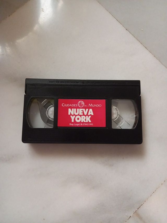 2 VHS: "¡Che!" y "Nueva York"