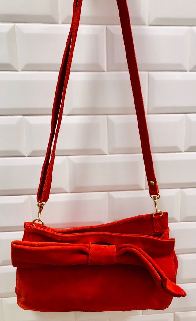 Bolso rojo piel tipo Cluth mango