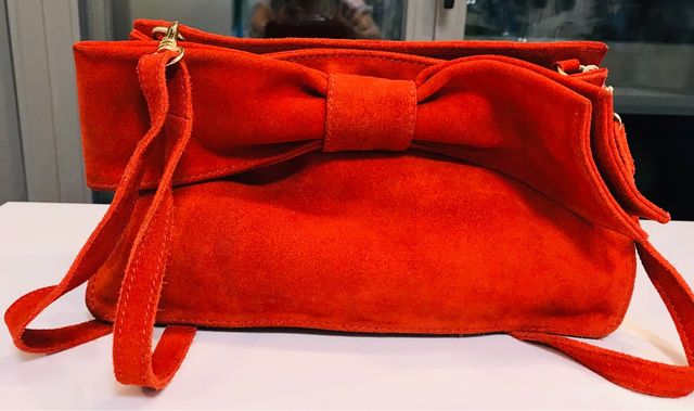 Bolso rojo piel tipo Cluth mango