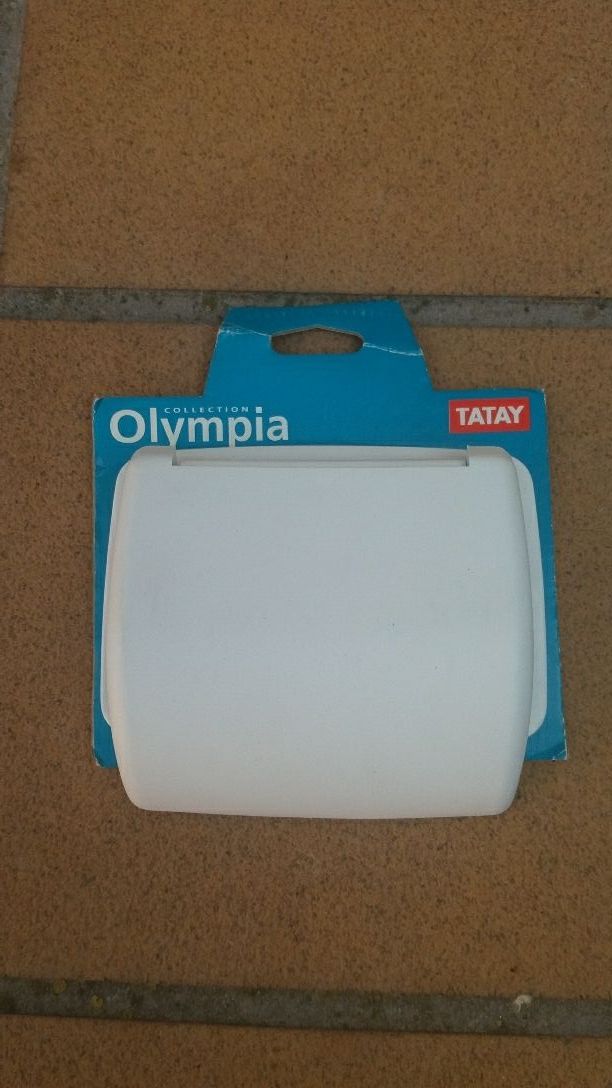 Soporte rollo de baño.