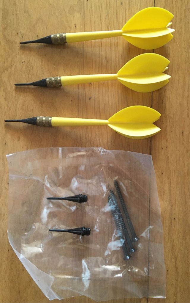 Diana 46 cms+3 dardos punta plástico+2 recambios