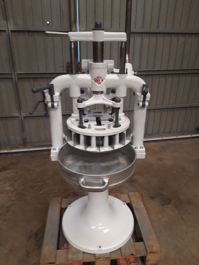 DIVISORA MANUAL BACH