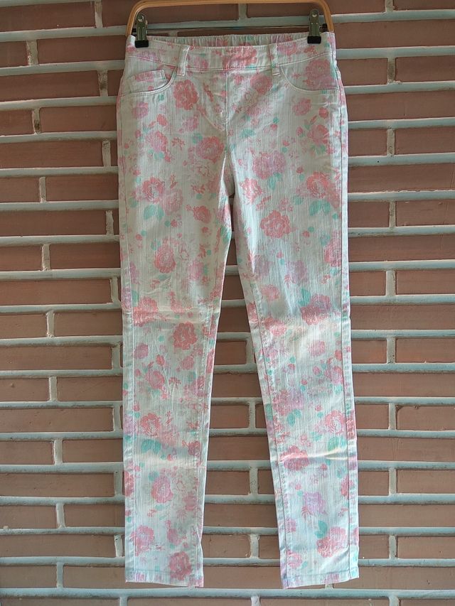 Pantalones C&A