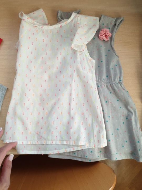 LOTE DE 7 camisetas talla TODO 4-5 años