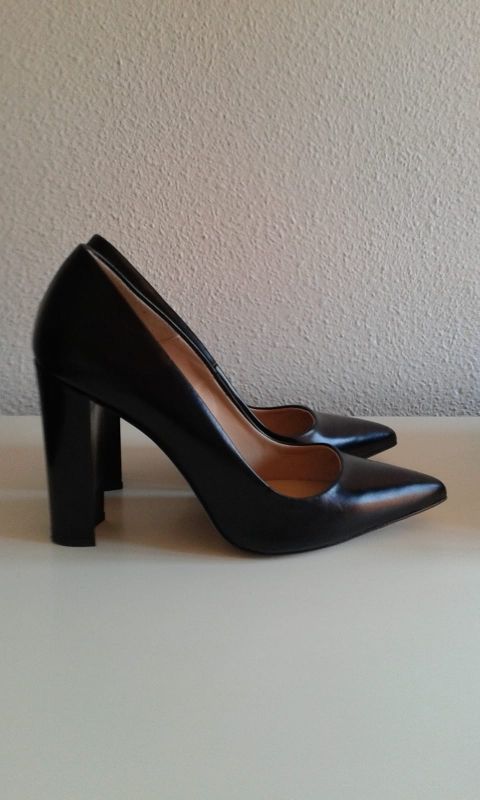 ZAPATO SALÓN ZARA