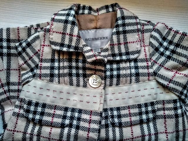 Abrigo niña Burberry
