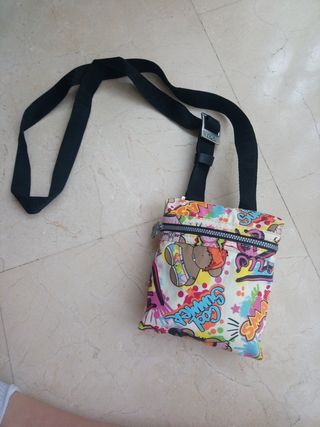 TOUS - Pequeño Bolso de Tous Colores Flúor de segunda mano por 10 EUR en  Madrid en WALLAPOP