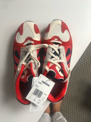 adidas yung 1 rojas