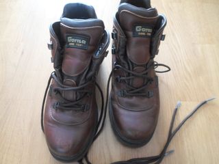 Botas montaña `piel GORILA GORE-TEX talla 38 de segunda mano por 40 EUR en  Lasarte-Oria en WALLAPOP