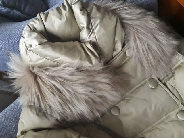 Abrigo italiano plumón 100% color champán talla S