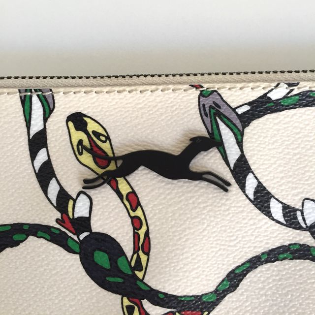 Bolso cartera estampado serpientes Bimba y Lola