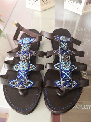 sandaliasafricanas Instagram posts (photos and videos) - Picuki.com