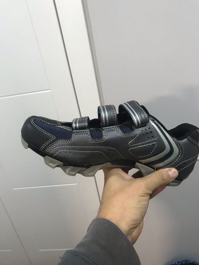 Calas spinning talla 37