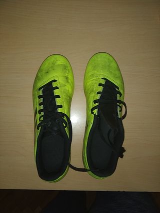 botas de futbol talla 41