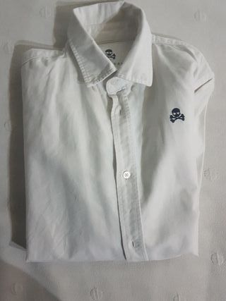 scalpers camisa blanca