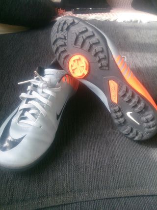 botas de futbol microtacos