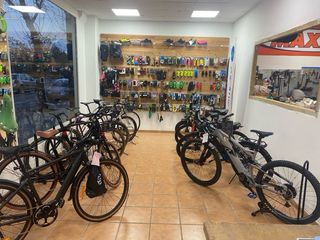 TIENDA Y TALLER BICICLETAS VALENCIA
