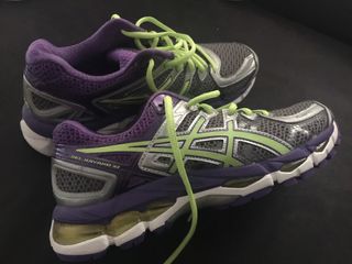 Zapatillas Asics Gel Kayano 21 Talla 39 NUEVAS de segunda Zapatillas Asics Gel Kayano 21 Talla 39 NUEVAS de segunda