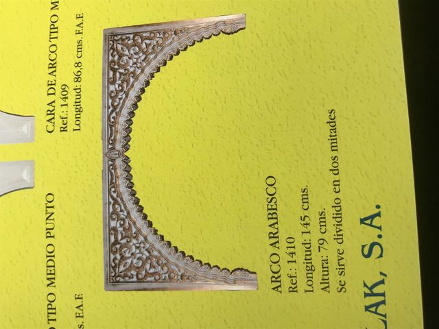 MOLDURAS Y PIEZAS DE ESCAYOLA 