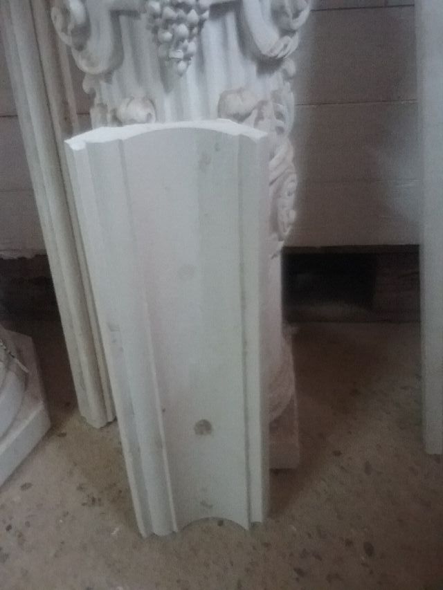 MOLDURAS Y PIEZAS DE ESCAYOLA 