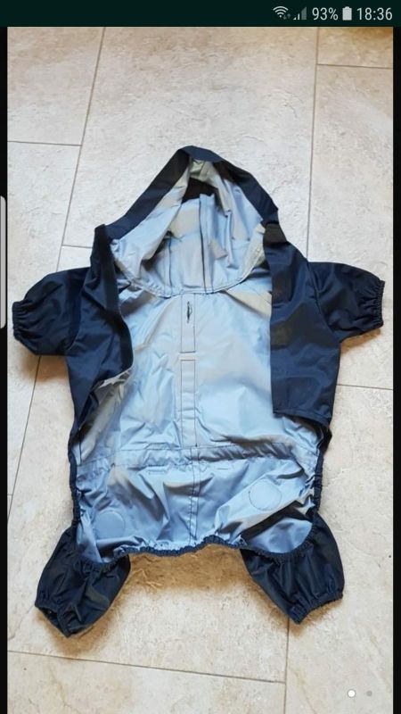 Chubasquero para perro