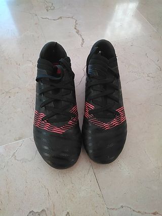 botas de futbol talla 32