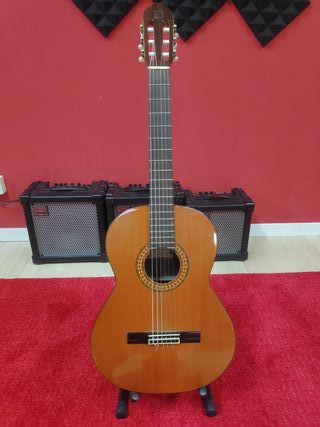 Guitarra Alhambra 4p 1982 de segunda mano por 410 EUR en Elexalde Derio en  WALLAPOP