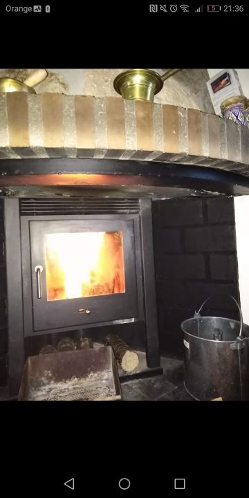 Chimenea de segunda mano por 170 € en Madrid en WALLAPOP