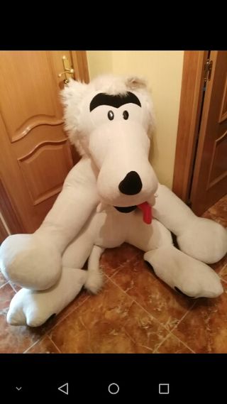 peluche lobo gigante