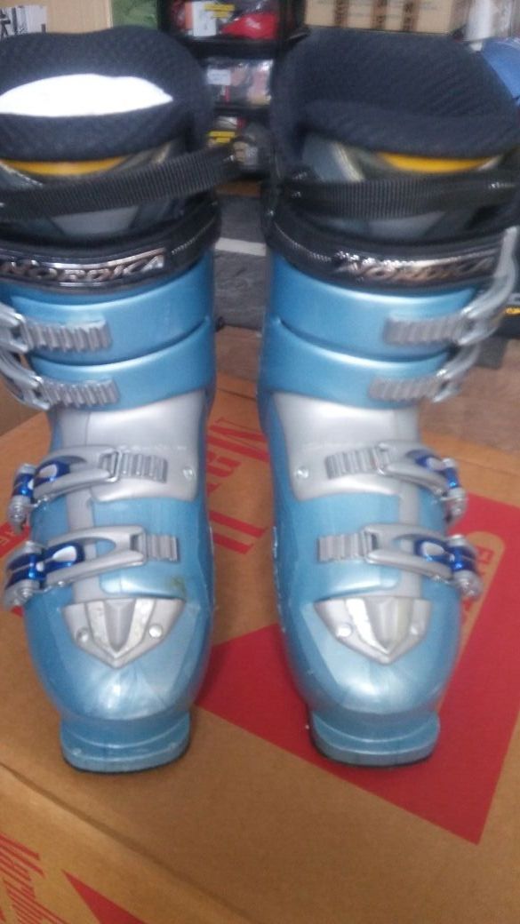 Botas ski Nordica como nuevas.