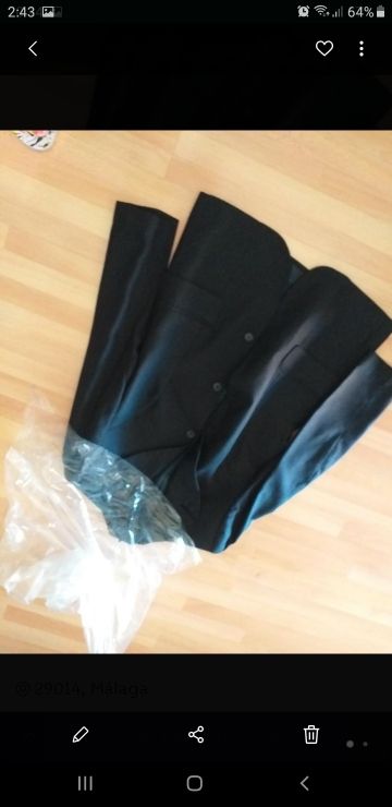 cama con canapés incorporado y luz de LED